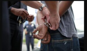 Cuatro personas detenidas por robos mediante abuso de confianza