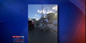 Digesett retiene en Verón 18 camiones que transportaban pasajeros en parte trasera
