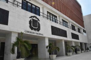 Leyes de Partidos y Electoral son letras muertas: no cumplen con sus funciones