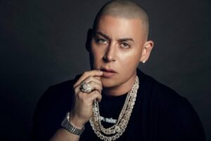 Cosculluela bajo fianza por acusaciones de violencia doméstica