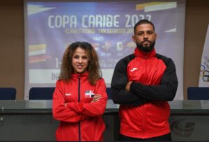 Nancy Peña y Luis Objio: los lonjevos capitanes del balonmano dominicano 