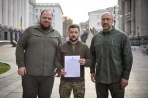 Países parte de OTAN piden integración de Ucrania