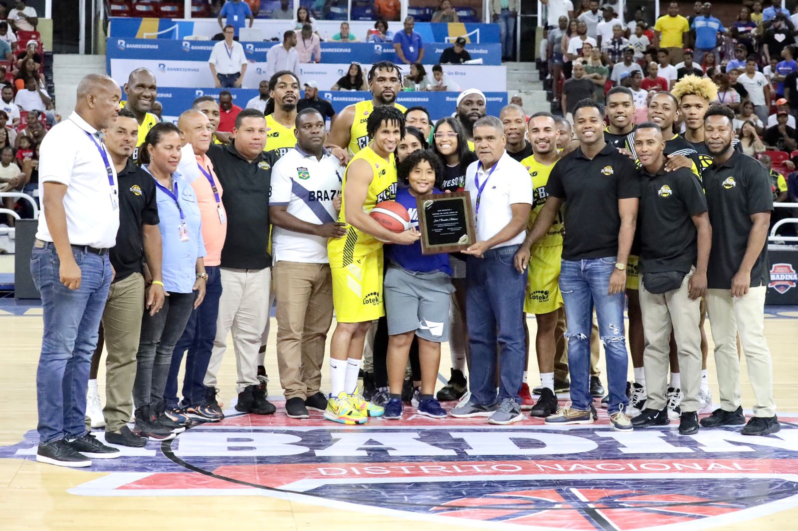 “Pancho” Fortuna, el nuevo rey de las asistencias en el baloncesto distrital