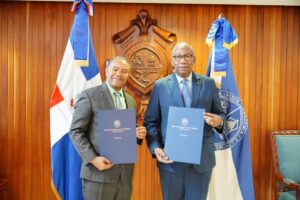 Rector Editrudis Beltrán anuncia unidad entre UASD y COOEPROUASD
