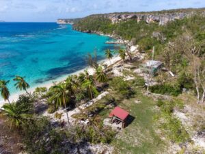 Autoridades de Puerto Rico colaboran en rescate de 48 dominicanos, haitianos y cubanos abandonados en isla Mona 