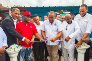 Alcaldía de Santo Domingo Oeste inaugura la “Plaza del Chivo”