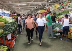 Comerciantes vaticinan dinamismo en el sector con entrega del doble sueldo
