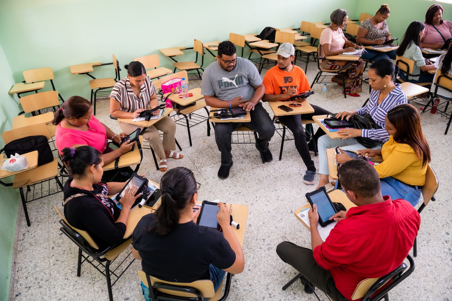 La ONE inicia capacitación de personal empadronador y supervisor del XCNPV