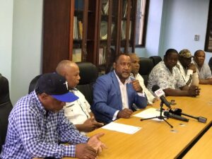 CNTD junto a agrupaciones sindicales de Boca Chica piden atender demandas de los munícipes 