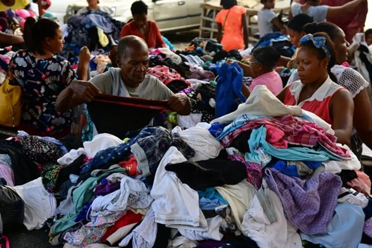 ¿Se puede estar a la moda usando ropa de segunda mano?