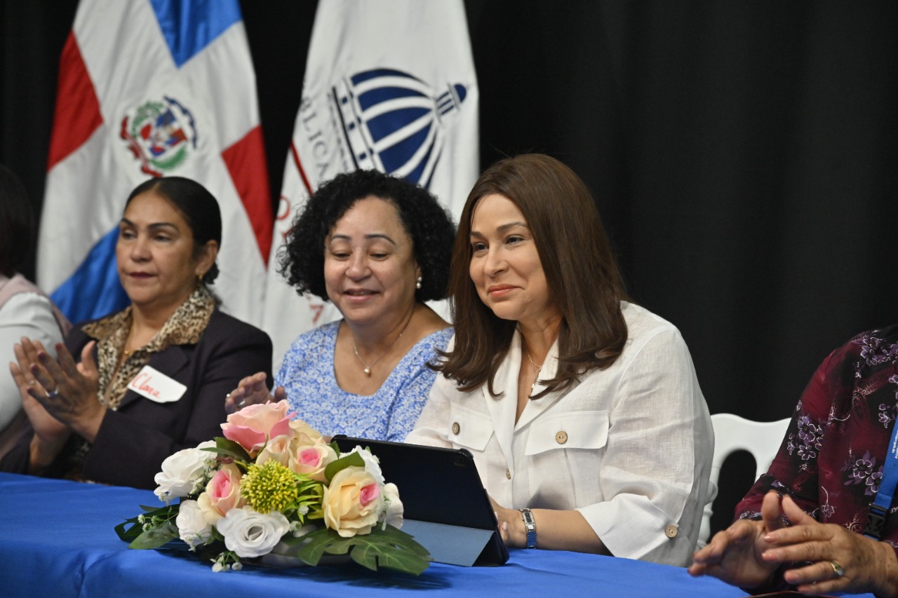 Ministerio de la Mujer inicia talleres regionales simultáneos para prevenir violencia intrafamiliar