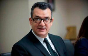 Presidente de la Junta preocupado por desbordamiento proselitista de los partidos 
