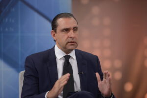  Servio Tulio Castaños advierte no hay garantías de que JCE someta al orden a los partidos 