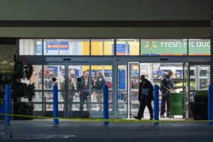 Al menos siete muertos en un nuevo tiroteo en un supermercado de EE.UU.