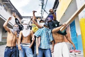 Arrestan a alcalde hondureño por dirigir banda de sicarios