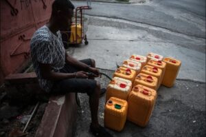 Contrabando combustible en Dajabón provoca muerte a un menor