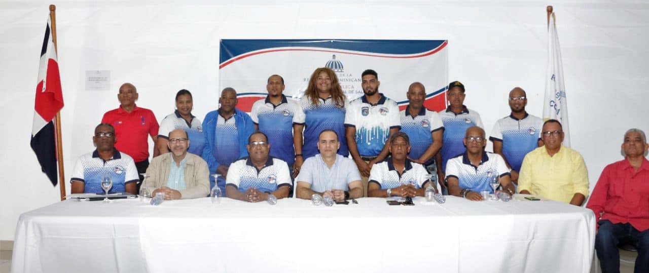 Alexis Garcia de CODOVOLI junto al Diputado Emil Duran junto a delgados de las provincias participantes.