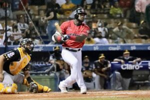Estevan Florial regresa como refuerzo de los Leones del Escogido