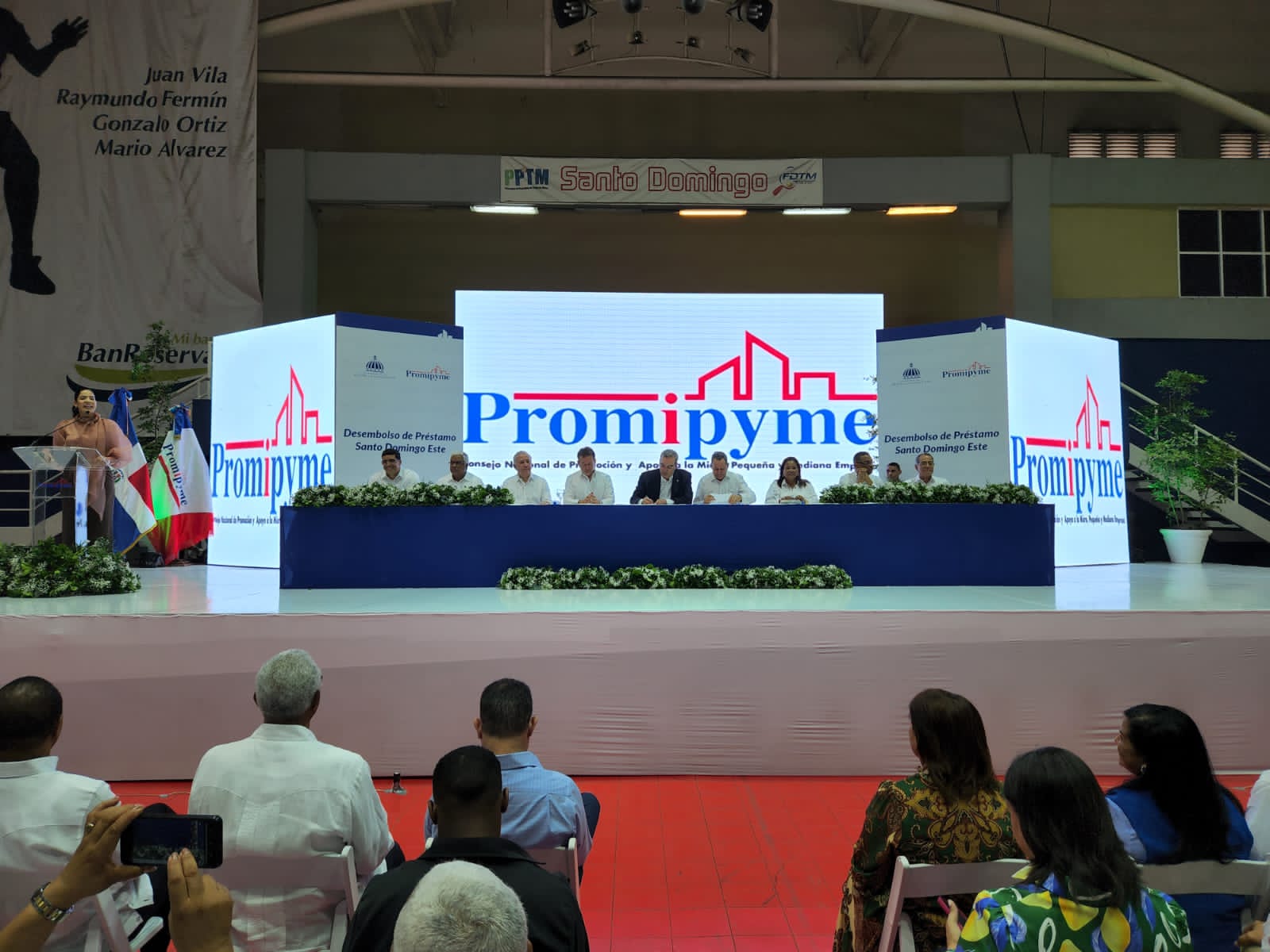 Gobierno ha prestad 16 mil millones de pesos en préstamos a través de PROMIPYME