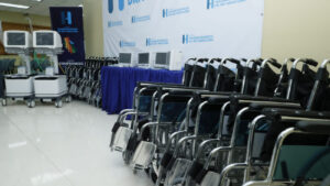 SNS entrega más de 18 MM en equipos a hospitales de SD
