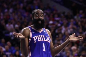 James Harden, de baja un mes con los Sixers por una lesión
