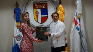 Dirección General de Cine y PUCMM acuerdan impulsar formación de profesionales cinematográficos