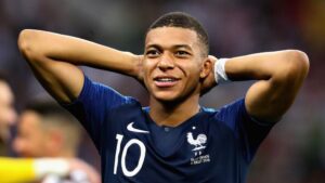 Mbappe alcanza a Zidane en la lista de goleadores de Francia