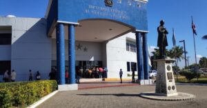 Migración suspende agentes del AILA tras supuesto “Macuteo”