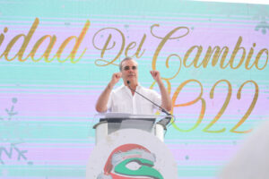 Presidente Abinader lanza operativo Navidad del Cambio