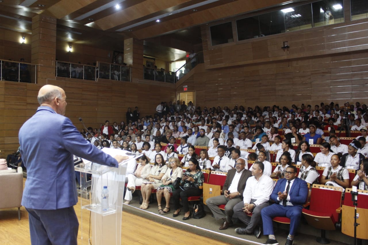 Celebran Panel de Expertos de emprendimiento y Mipymes