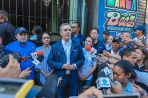 Abinader dice no han resuelto problema drenaje pluvial porque es una obra que “no se ve”