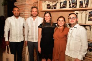 Productores de cigarros celebran Novena entrega de “ProcigarNigth 2022”