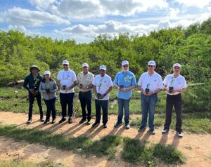 TC realiza siembra de árboles en reserva ecológica en San Cristóbal