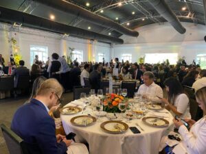 Empresarios no asisten a encuentro con encargado Negocios Embajada EEUU