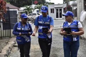 Asaltan empadronadores del Censo en El Tamarindo, Santo Domingo Este