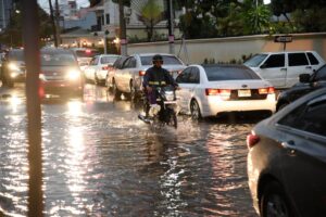 El DN bajo alerta por inundaciones; lluvias continuarán 