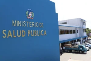  43 Fallecidos y 8,423 casos por dengue registra RD en lo va de año 