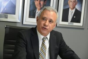 Senadores reaccionan ante variación de coerción a imputados caso Coral