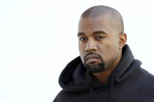 Kanye West alaba a Hitler, niega el Holocausto y hace comentarios antisemitas