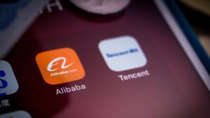 China contrata a Alibaba y Tencent para el desarrollo de chips ante las crecientes sanciones de EE.UU. 