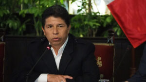 El Congreso peruano aprueba iniciar un juicio político contra Pedro Castillo 