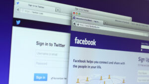 Reportan que muchos altos cargos de Twitter y Facebook están vinculados al FBI y la CIA