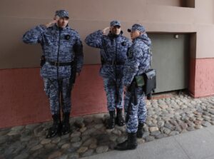 Al menos tres muertos en ataque con un dron contra aeródromo en Rusia
