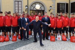 Berlusconi promete al Monza 