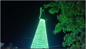  Árbol de Navidad da inicio a la temporada en Hato Mayor 