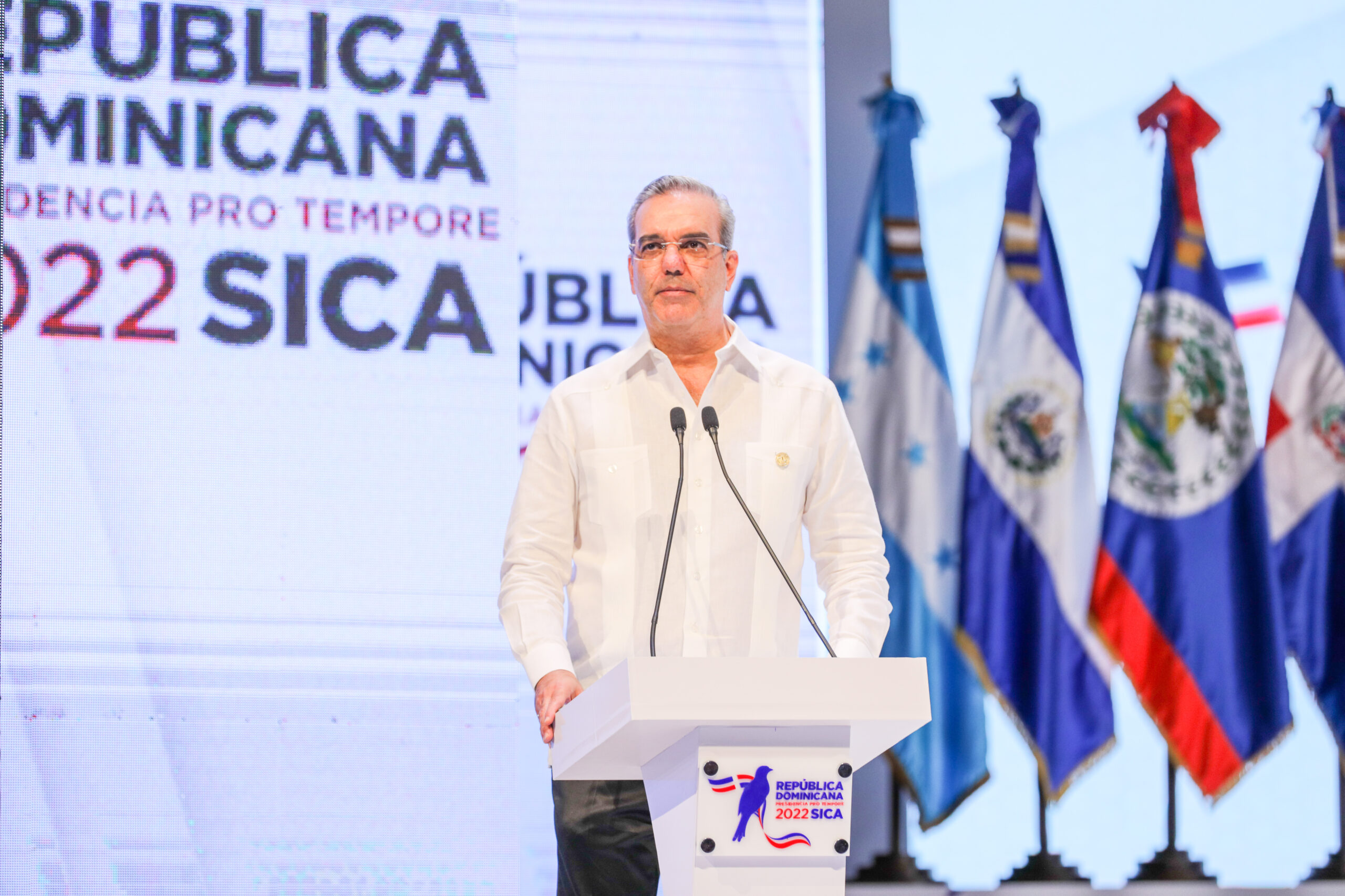 Abinader plantea en la LVI Reunión del SICA fortalecer entes regionales