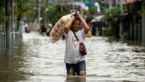 Inundaciones en Filipinas dejan 13 muertos y 23 desaparecidos