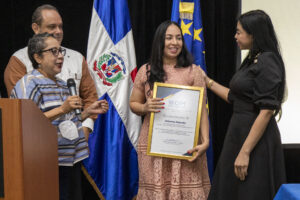 OIM reconoce a Yeni Berenice  y Yohanna Bejarán por avances en la lucha contra la trata de personas