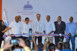 Obras Públicas inicia plan de asfaltado en calles de Montecristi 