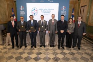 Gobierno y sector privado presentan “Alianza por el bienestar y alimentación consciente”
